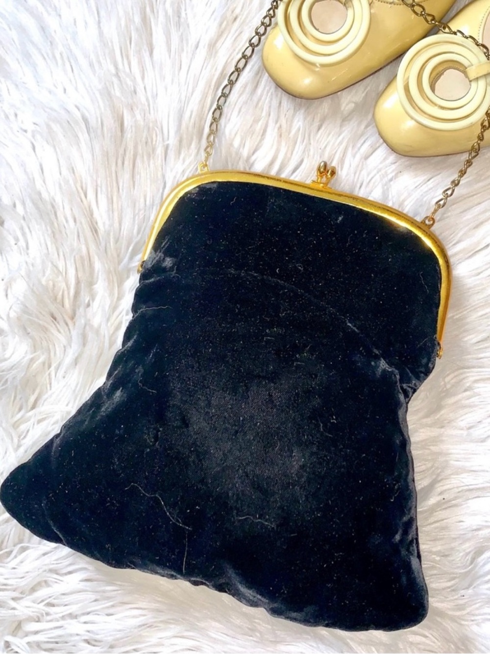 v i n t a g e :: Beautiful Velvet Evening Purse Clutch